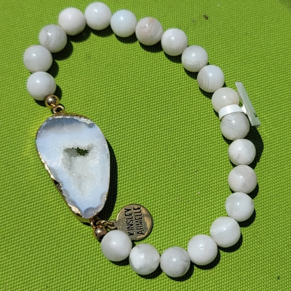 Kinsley Armelle Flurry Bracelet Gold and White Agate Stone On Pepper Beads - Picture 1 of 4